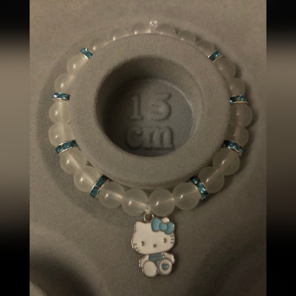 Bracelets - Picture 2 of 2